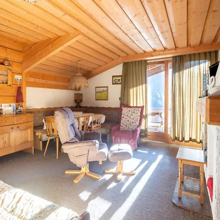 Zentral Gelegenes In