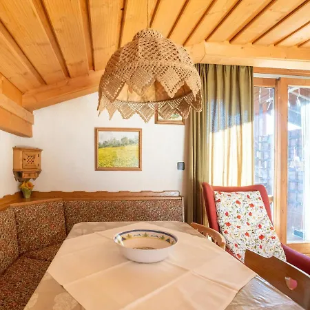 Zentral Gelegenes In